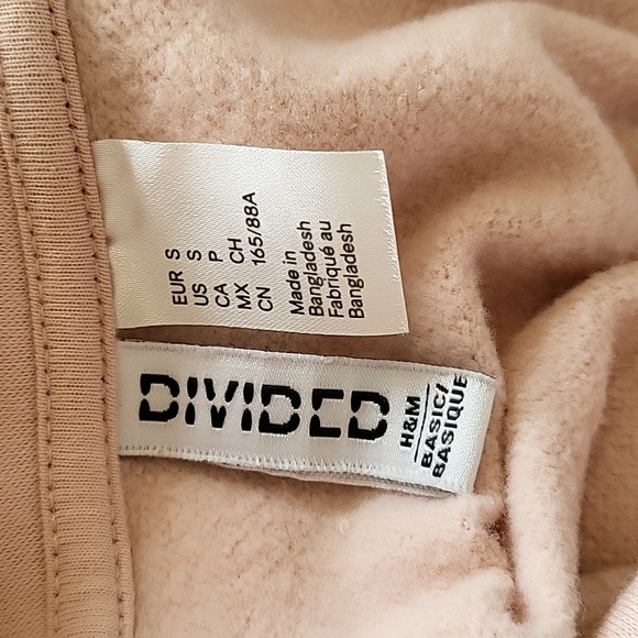 H&M Pullover Sweat Shirt - Picture 7 of 7